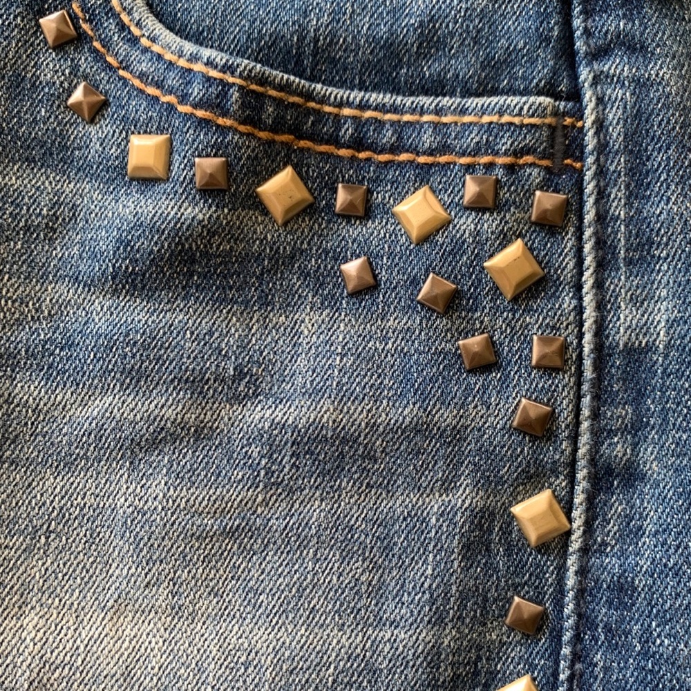 shorts - Picture 4 of 4